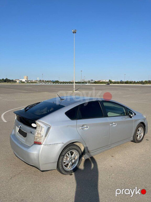 Toyota Prius, 1.8 L, 1.3 kWh, 2010 il, 405 344 km — Avtomobillər, Bakı (7)