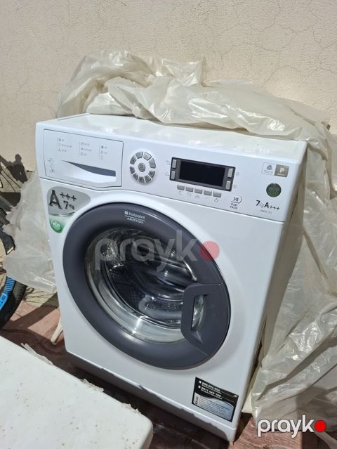 Hotpoint-Ariston önyükləməli paltaryuyan maşın - Yük həcmi: 7 kq — Bakı