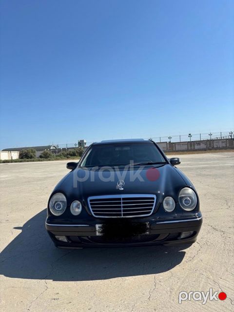 Mercedes E 320, 3.2 L, 2000 il, 277 000 km — Bakı