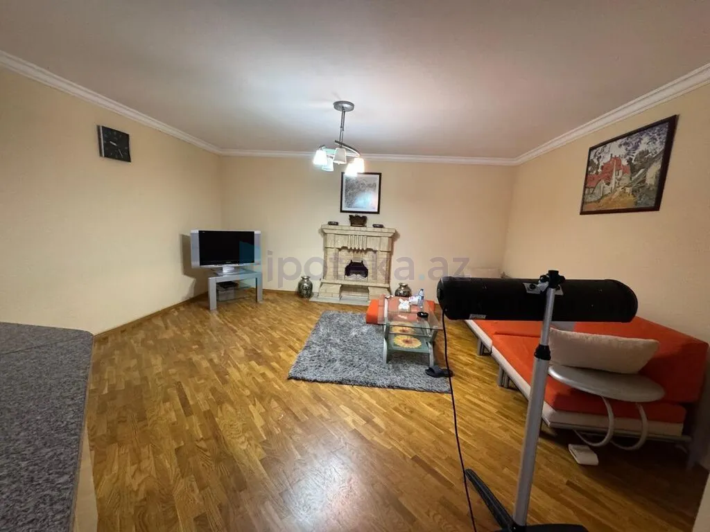 Satılır: 2 Otaq, Köhnə tikili, Səbail r., 92.00 m²