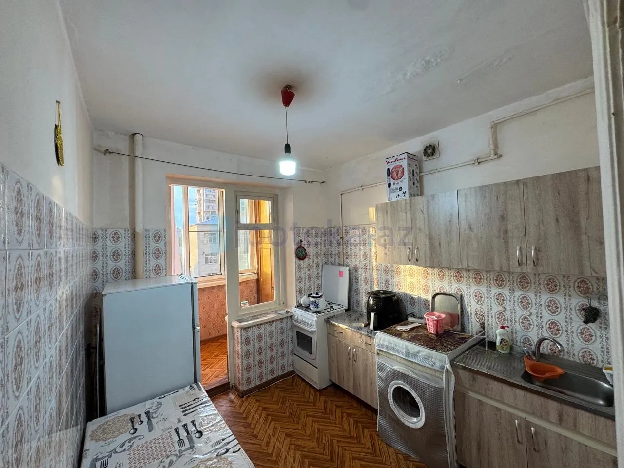 Satılır: 2 Otaq, Köhnə tikili, 52.00 m² — Mənzil, Bakı (3)