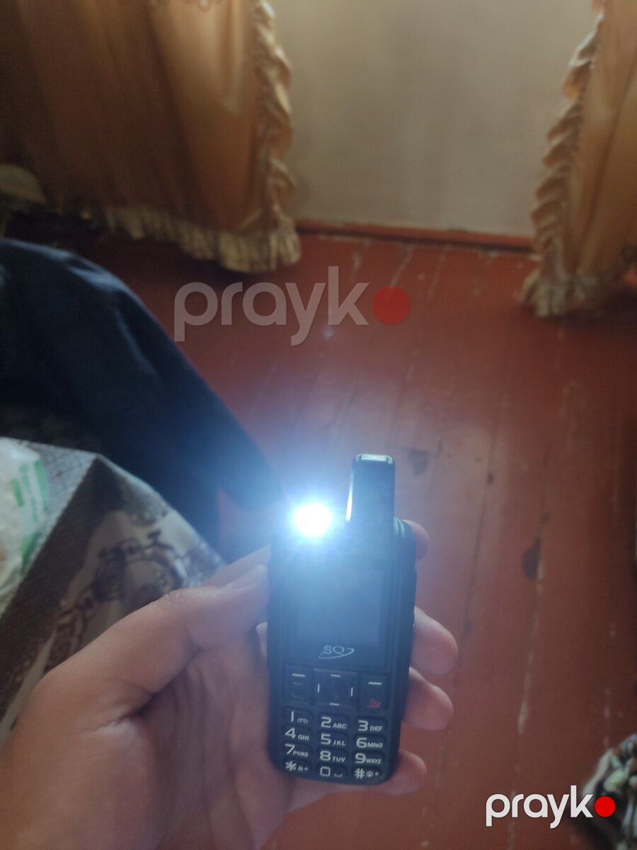 Hisense T5 Black 8GB — Smartfonlar, Şirvan (3)