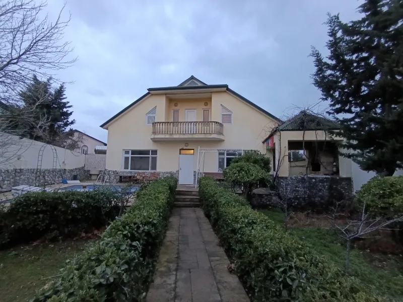 Mərdəkan, 6 otaqlı Həyət evi satılır - 197 m², 2 mərtəbə, 6 sot — Bakı