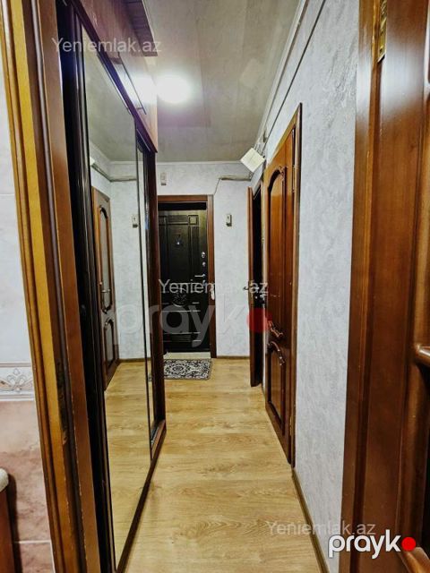 Satılır 2 otaqlı Bina evi menzil (Köhnə tikili), 55 m², 10-cu mikrorayon — Sumqayıt
