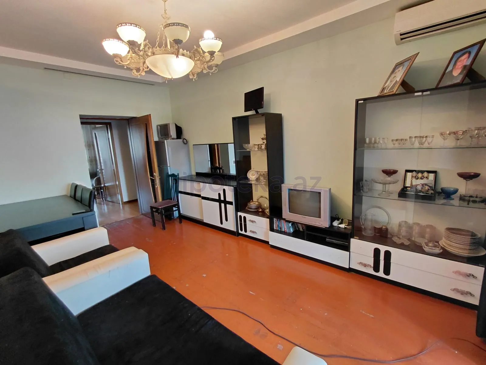 Satılır: 2 Otaq, Köhnə tikili, Yasamal r., 60.00 m² — Mənzil, Bakı (2)