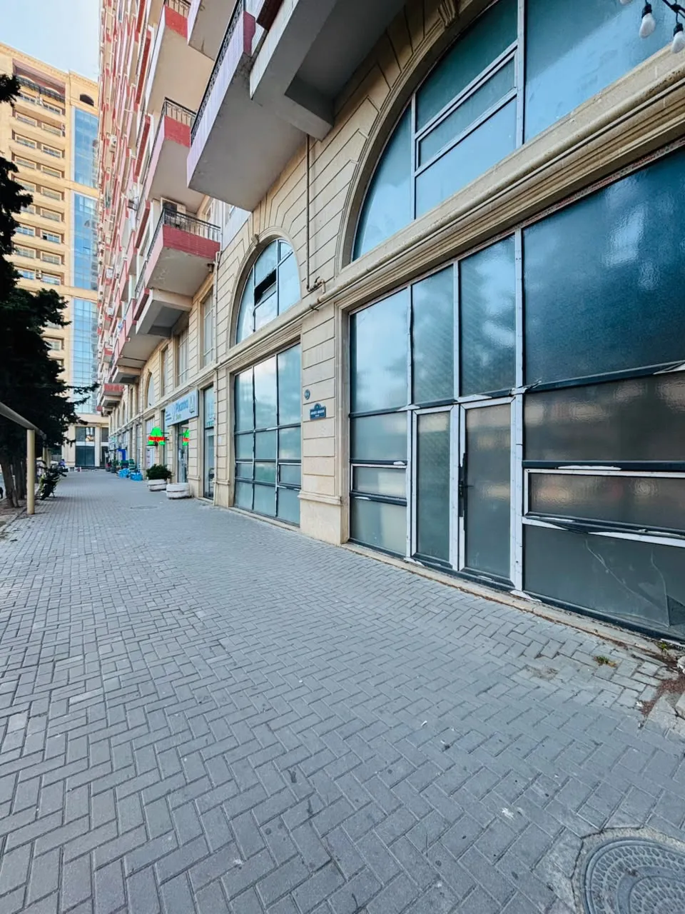 Badamdar, Kommersiya obyekti satılır - 253 m² — Bakı