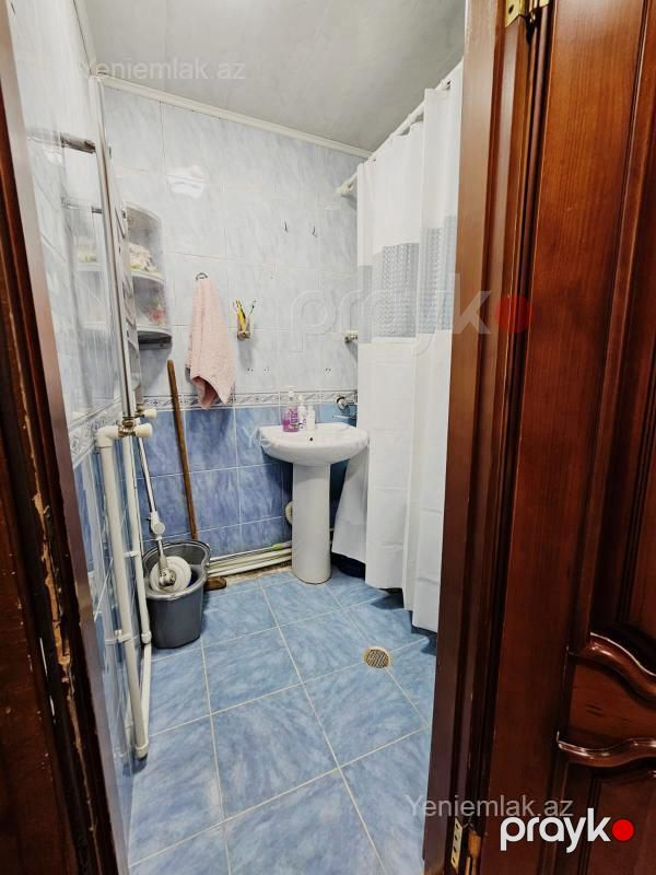 Satılır 2 otaqlı Bina evi menzil (Köhnə tikili), 55 m², 10-cu mikrorayon — Mənzil, Sumqayıt (8)