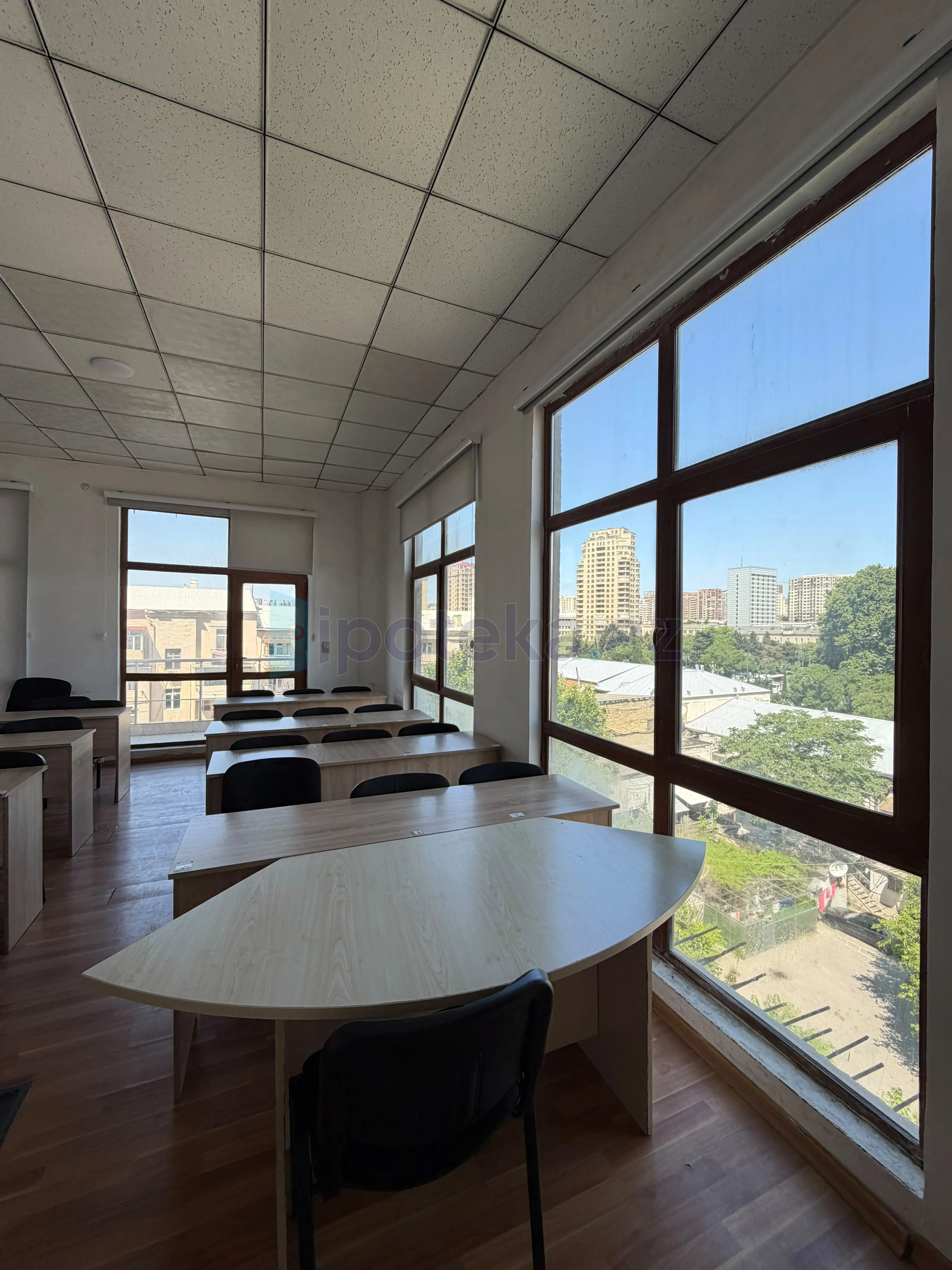 3 Otaq, Ofislər, Nəsimi r., 160.00 m² — Ofis, Bakı (3)