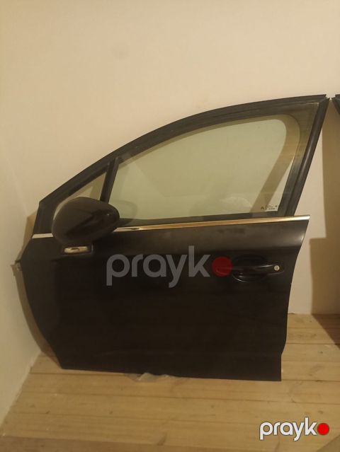 Citroen C4 2012 qapıları — Bakı