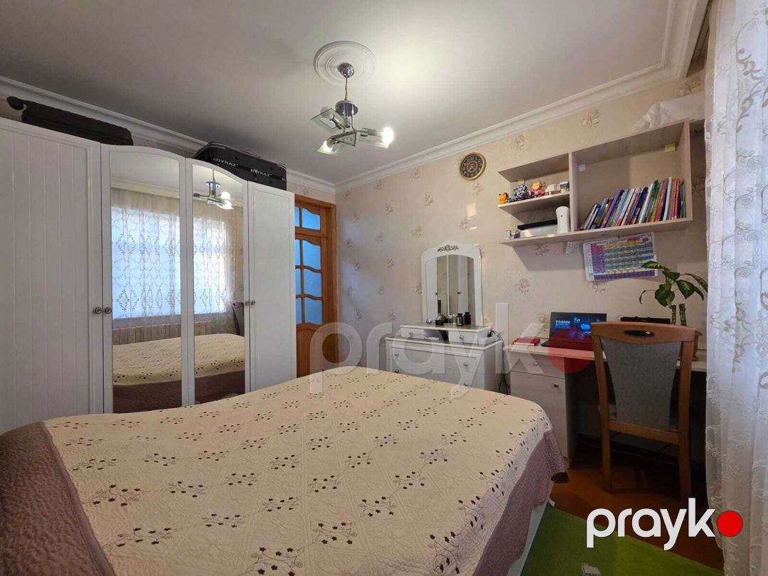 Satılır 2 otaqlı köhnə tikili 65 m² — Mənzil, Bakı (4)