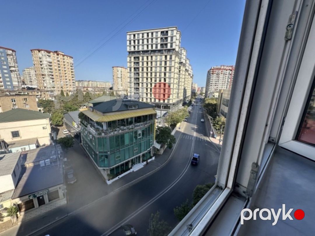 Satılır 2 otaqlı köhnə tikili 50 m² — Mənzil, Bakı (11)