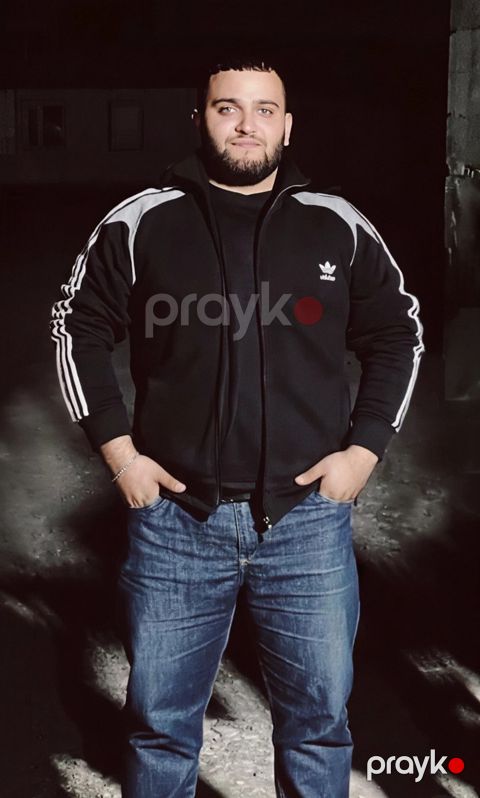 Mühafizəçi işi axtarıram — Bakı