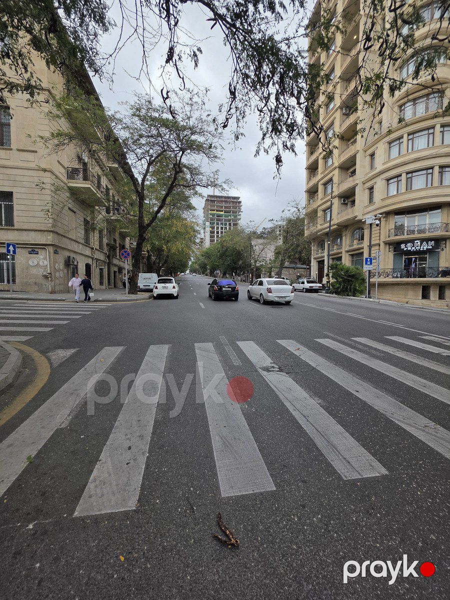 İcarəyə verilir 3 otaqlı köhnə tikili 100 m² — Mənzil, Bakı (11)
