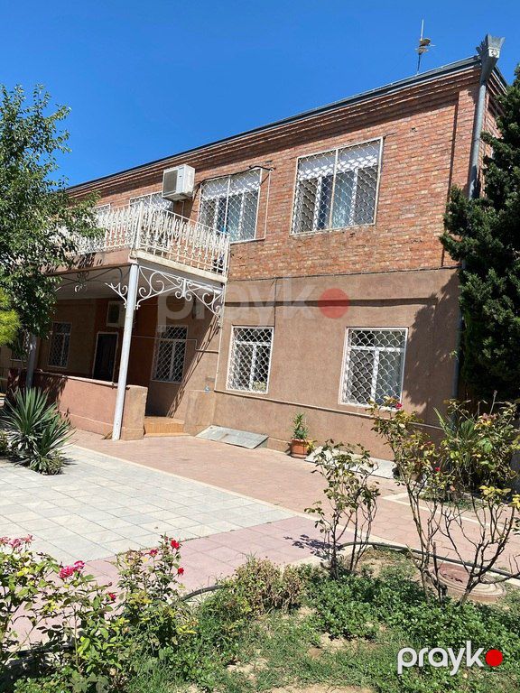 Satılır 8 otaqlı həyət evi/bağ evi 250 m² — Ev, villa, Bakı (2)