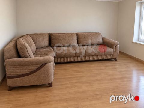 Uqlavoy divan fabrik istehsalidir acilan ve bazalidir gorunduyu — Bakı