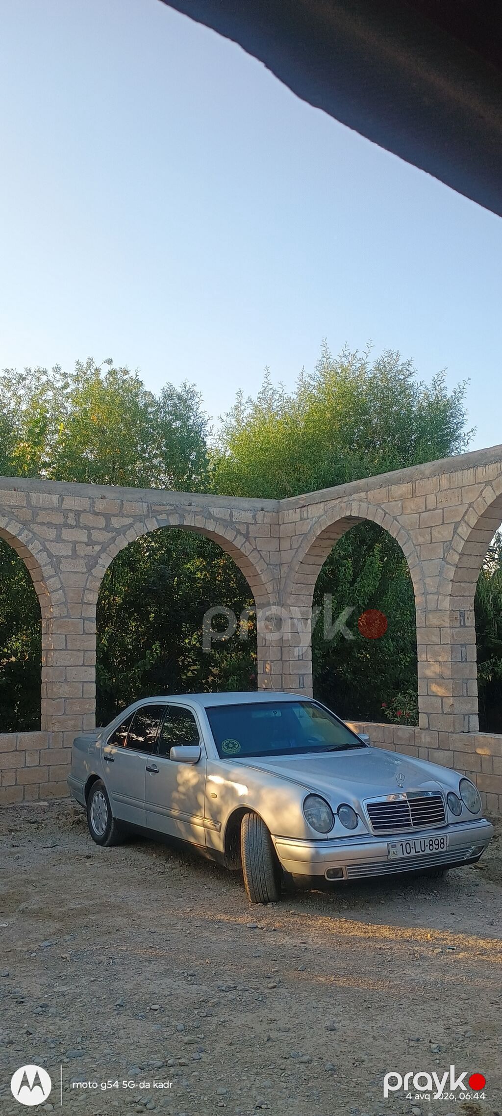 Mercedes-Benz E 200: 2 l 1997 il Sedan — Avtomobillər, Sabirabad (3)