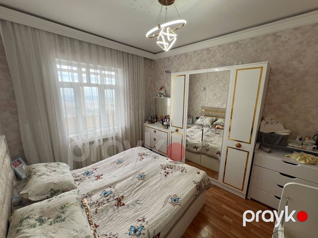 Satılır 2 otaqlı köhnə tikili 60 m² — Mənzil, Bakı (3)