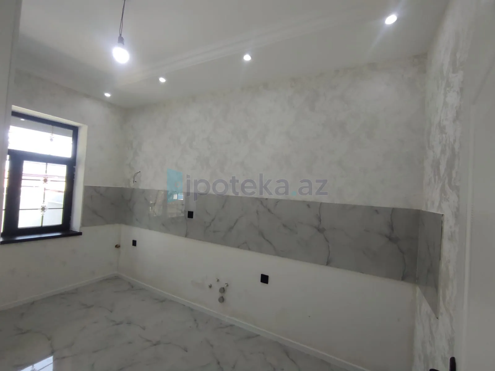 Satılır: 3 Otaq, Yeni tikili, Abşeron r., Saray q., 85.00 m² — Saray