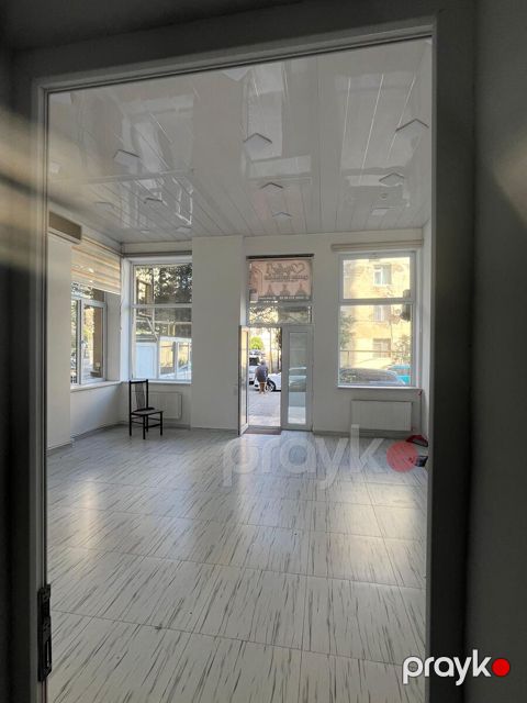 İcarəyə verilir obyekt 37 m² — Bakı