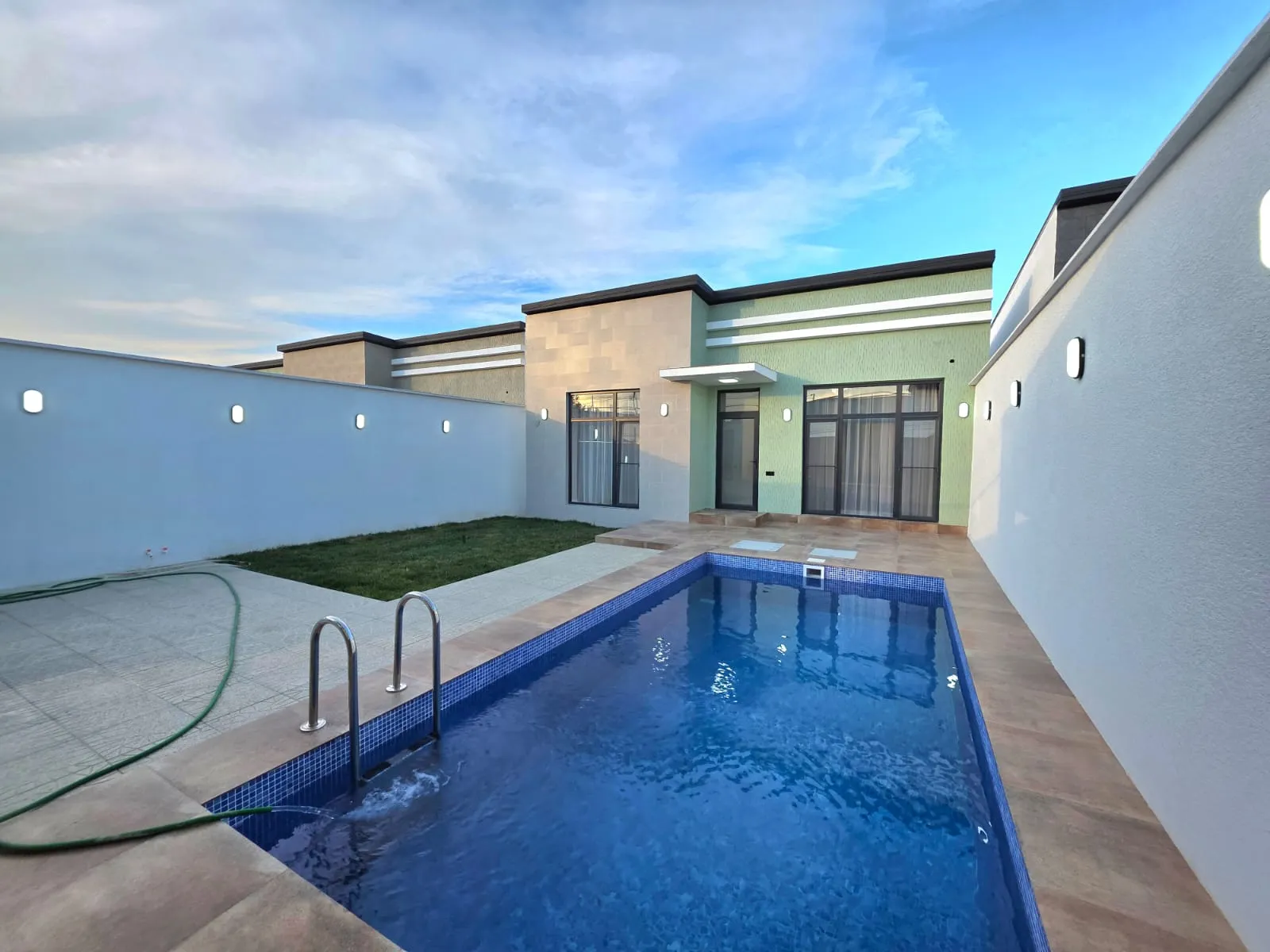 Mərdəkan, 4 otaqlı Həyət evi satılır - 170 m², 1 mərtəbə, 3 sot — Ev, villa, Bakı (2)
