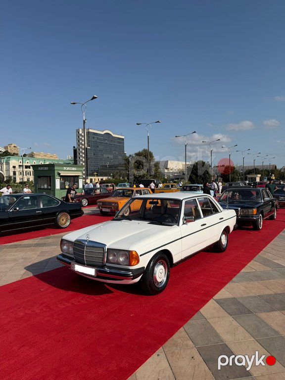Mercedes W123, 2.3 L, 1980 il, 189 000 km — Avtomobillər, Bakı (2)