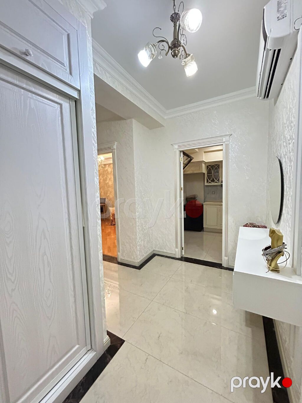Nizami rayonu, Neftçilər metrosunun yaxınlığı, Park City Yaşayış — Mənzil, Bakı (6)