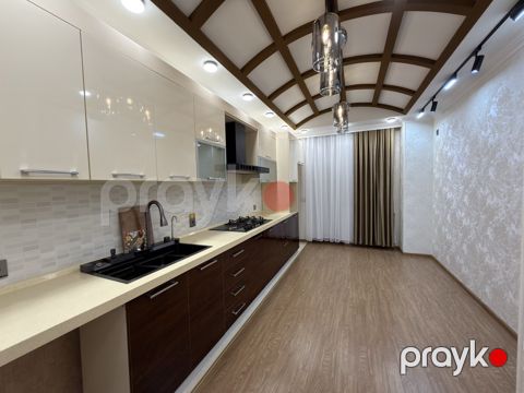 Satılır 3 otaqlı yeni tikili 125 m² — Bakı