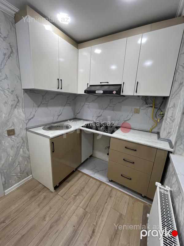 Satılır 2 otaqlı Bina evi menzil (Köhnə tikili), 50 m², 5-ci mikrorayon — Mənzil, Sumqayıt (8)