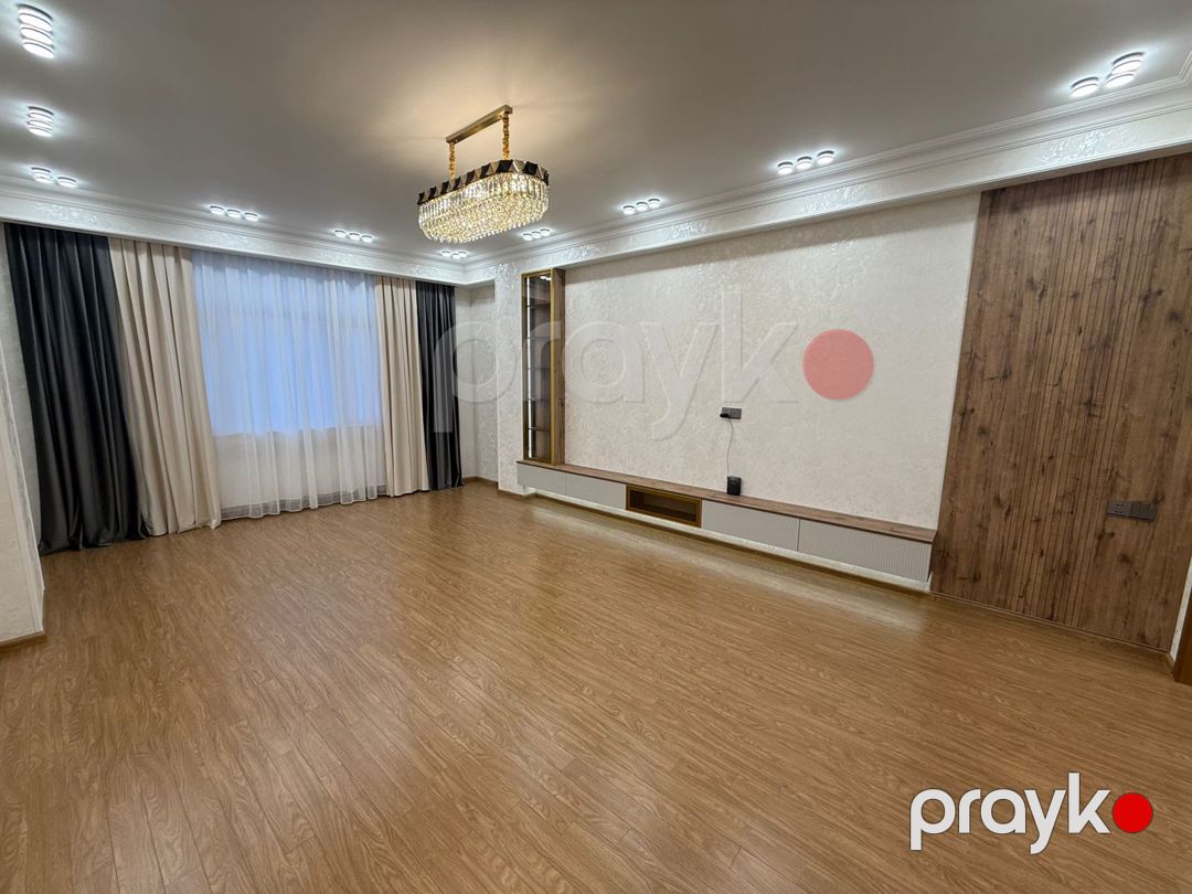 Satılır 3 otaqlı yeni tikili 130 m² — Mənzil, Bakı (2)