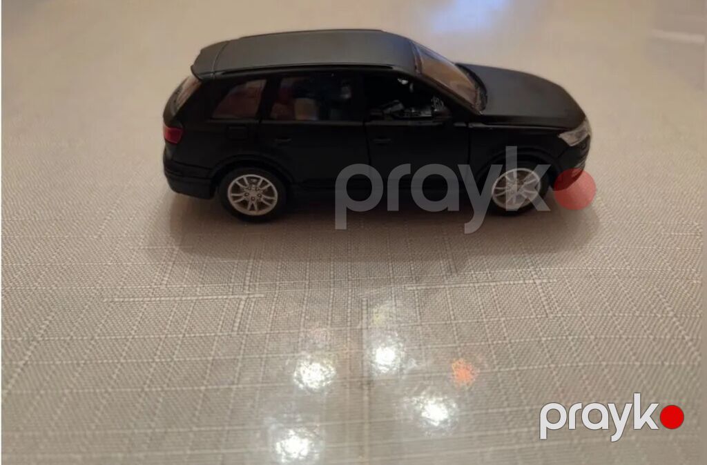 Qara rəngli metal avtomobil modeli – SUV tipli miniatür - Material — Modellar, Bakı (5)
