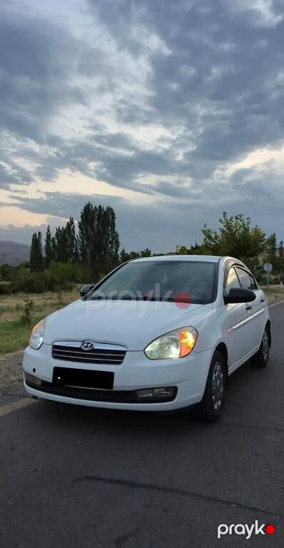 Hyundai Accent, 1.4 L, 2010 il, 425 653 km — Naxçıvan