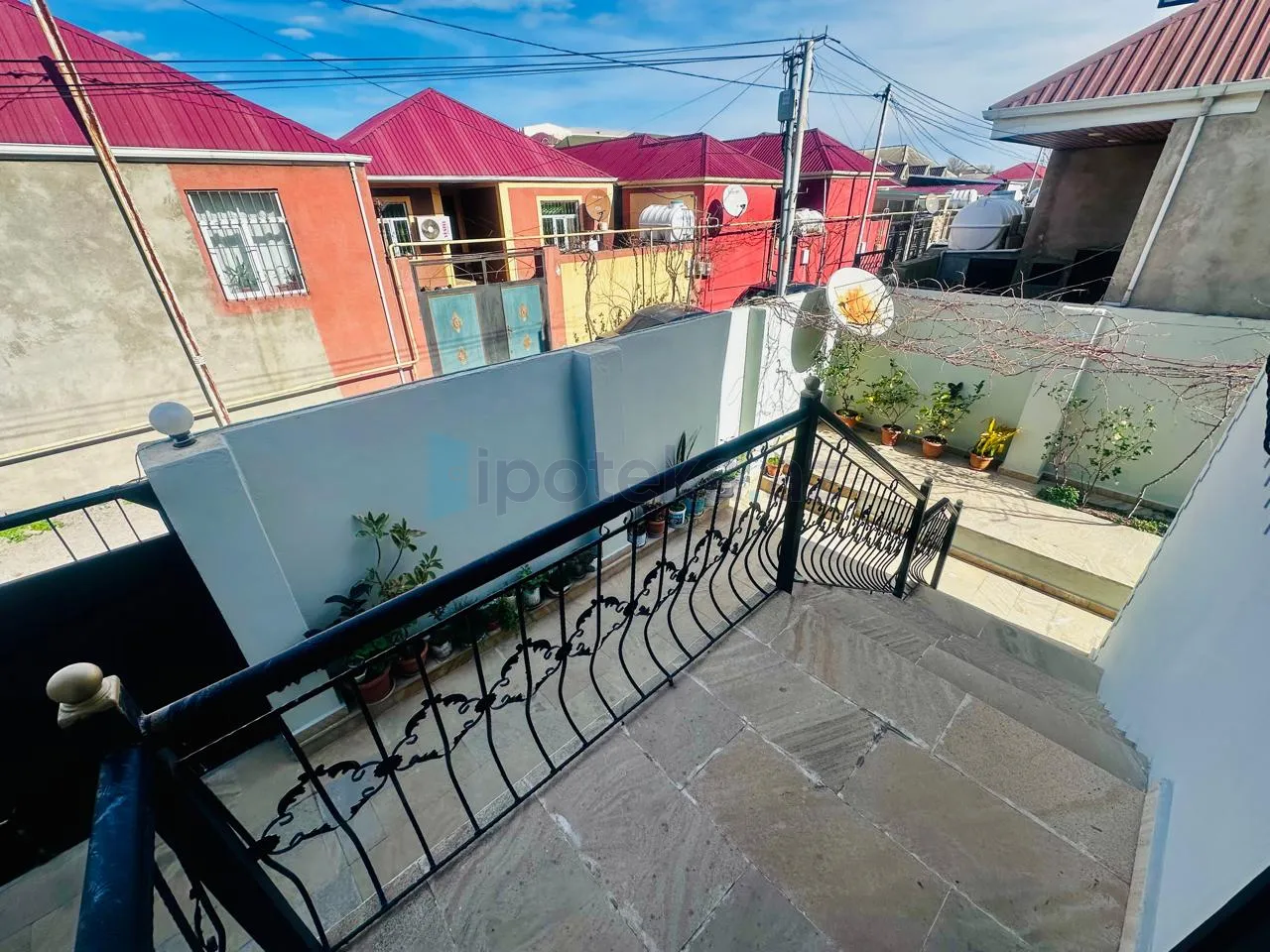 Satılır: 8 Otaq, Evlər/Villalar, Binəqədi r., Binəqədi q., 218.00 m² — Ev, villa, Binə (12)