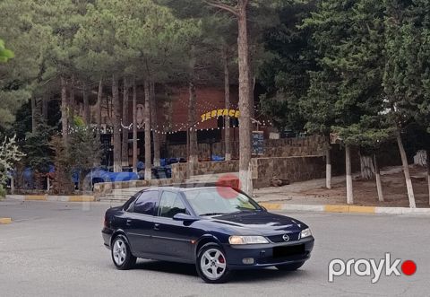 Opel Vectra, 1.8 L, 1998 il, 298 000 km — Sumqayıt
