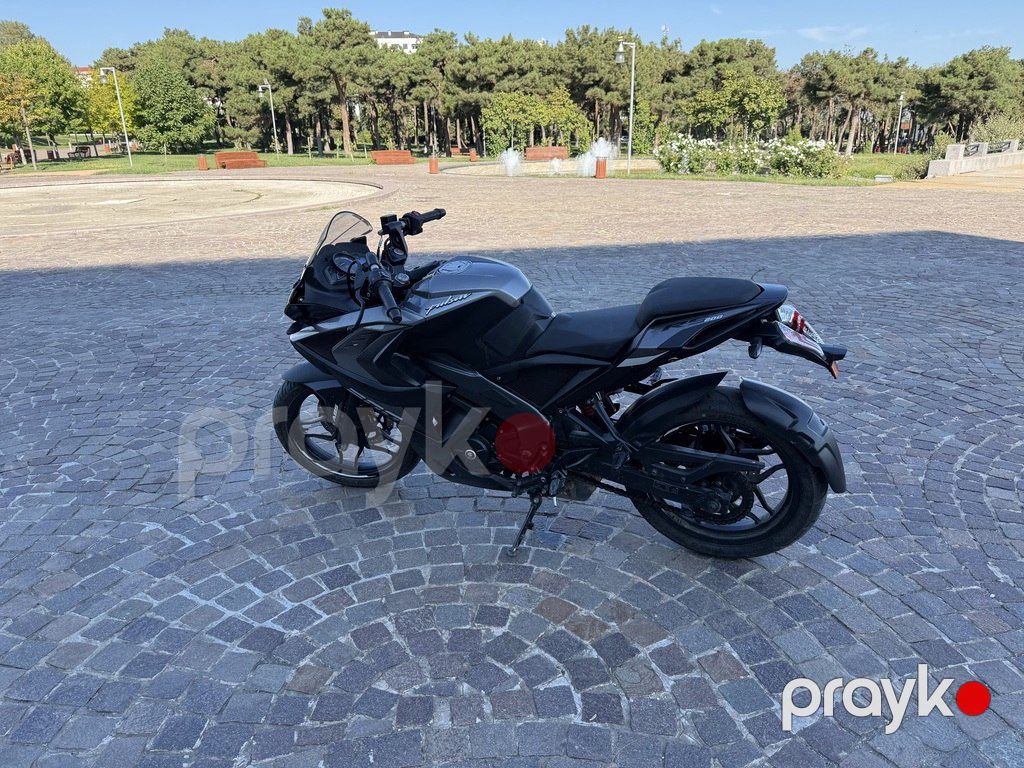 Bajaj Pulsar RS 200, 200 sm3, 2022 il, 10 400 km — Motosikletlər, Şəmkir (4)