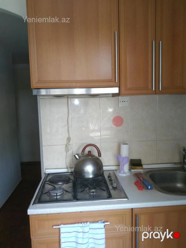 Satılır 2 otaqlı Bina evi menzil (Köhnə tikili), 65 m², Sabunçu rayonu — Mənzil, Bakı (12)