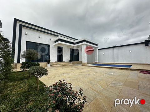 Satılır 4 otaqlı həyət evi/bağ evi 120 m² — Bakı