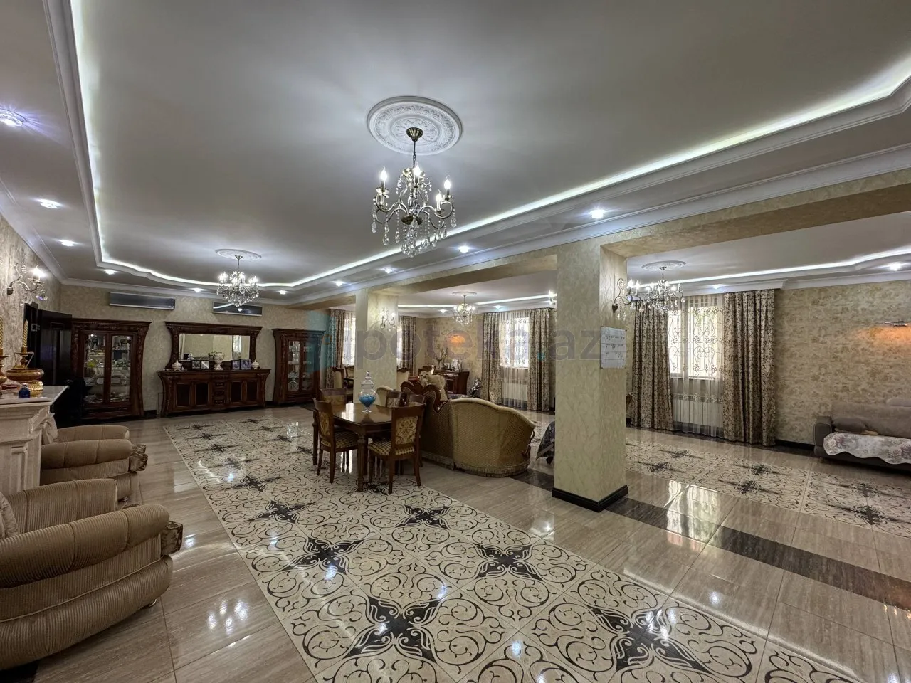 Satılır: 9 Otaq, Evlər/Villalar, Səbail r., Badamdar q., 420.00 m² — Bakı