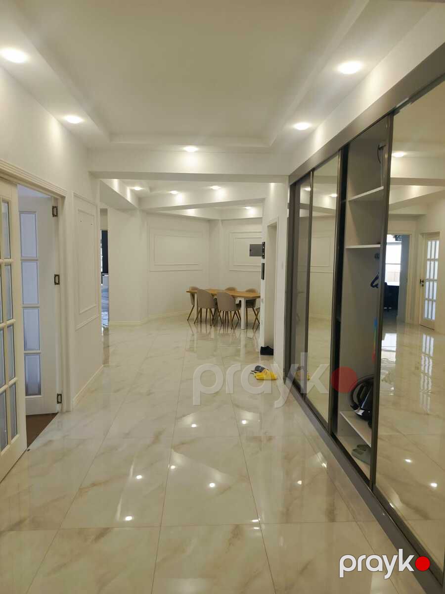 İcarəyə verilir 4 otaqlı yeni tikili 215 m² — Mənzil, Bakı (8)