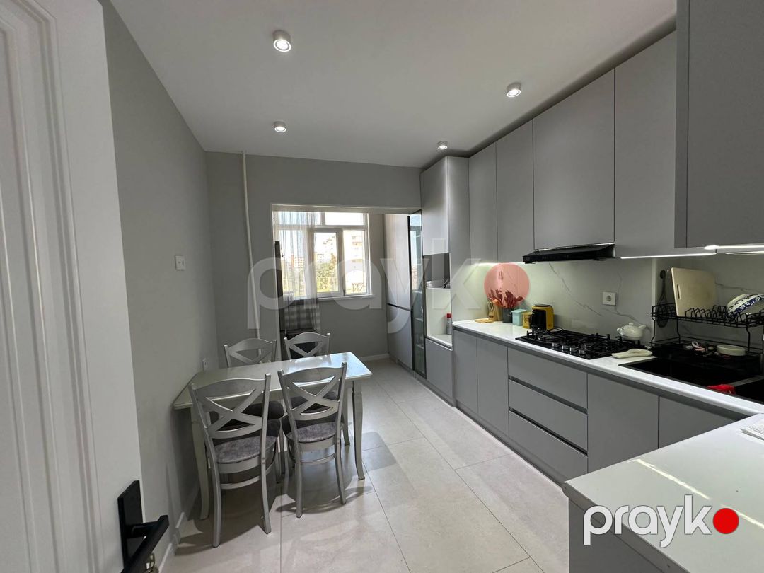 Satılır 2 otaqlı köhnə tikili 65 m² — Mənzil, Bakı (8)