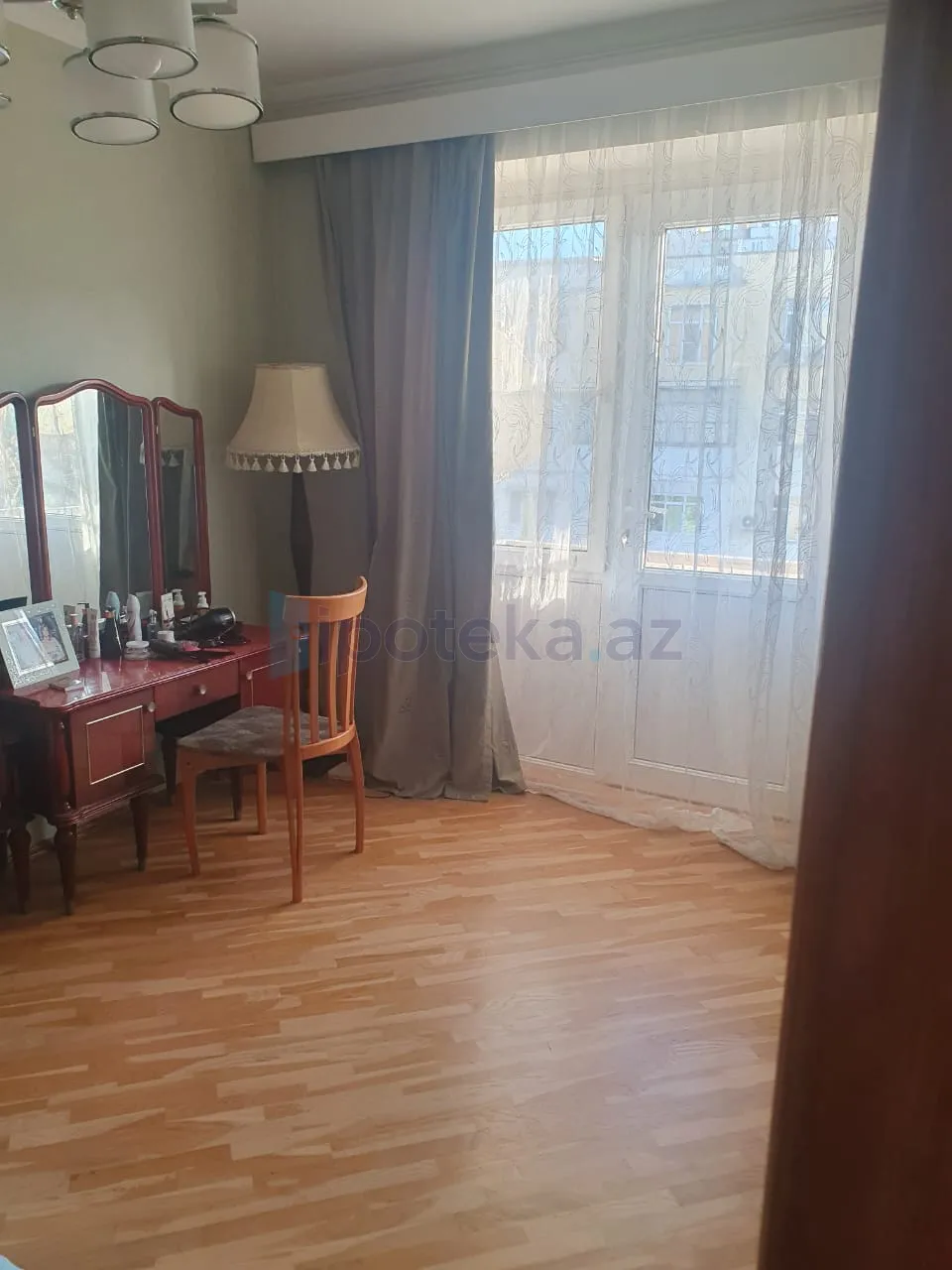 Satılır: 4 Otaq, Köhnə tikili, Səbail r., Badamdar q., 120.00 m² — Mənzil, Bakı (5)