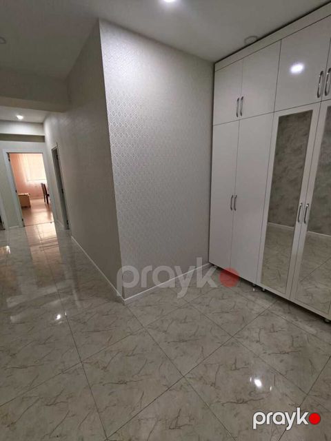 Satılır 2 otaqlı yeni tikili 82 m² — Bakı