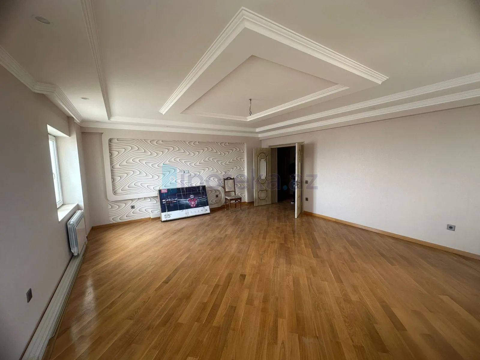 Satılır: 3 Otaq, Yeni tikili, 135.00 m²