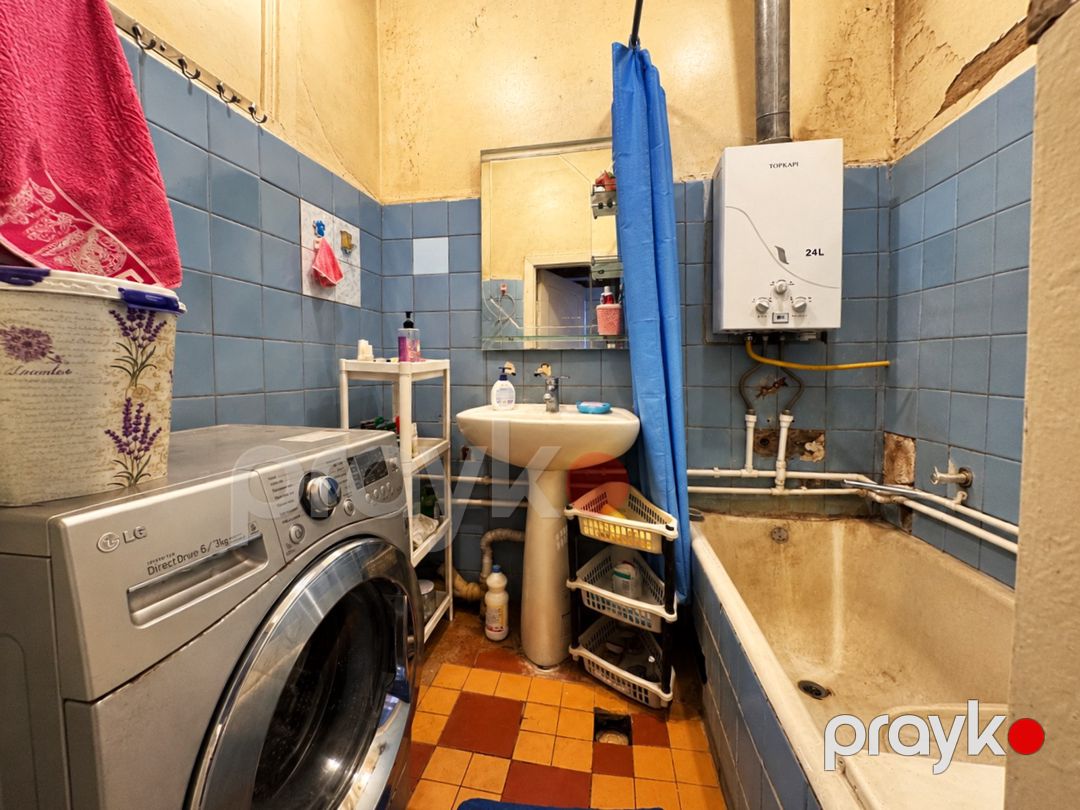 Satılır 2 otaqlı köhnə tikili 60 m² — Mənzil, Bakı (5)