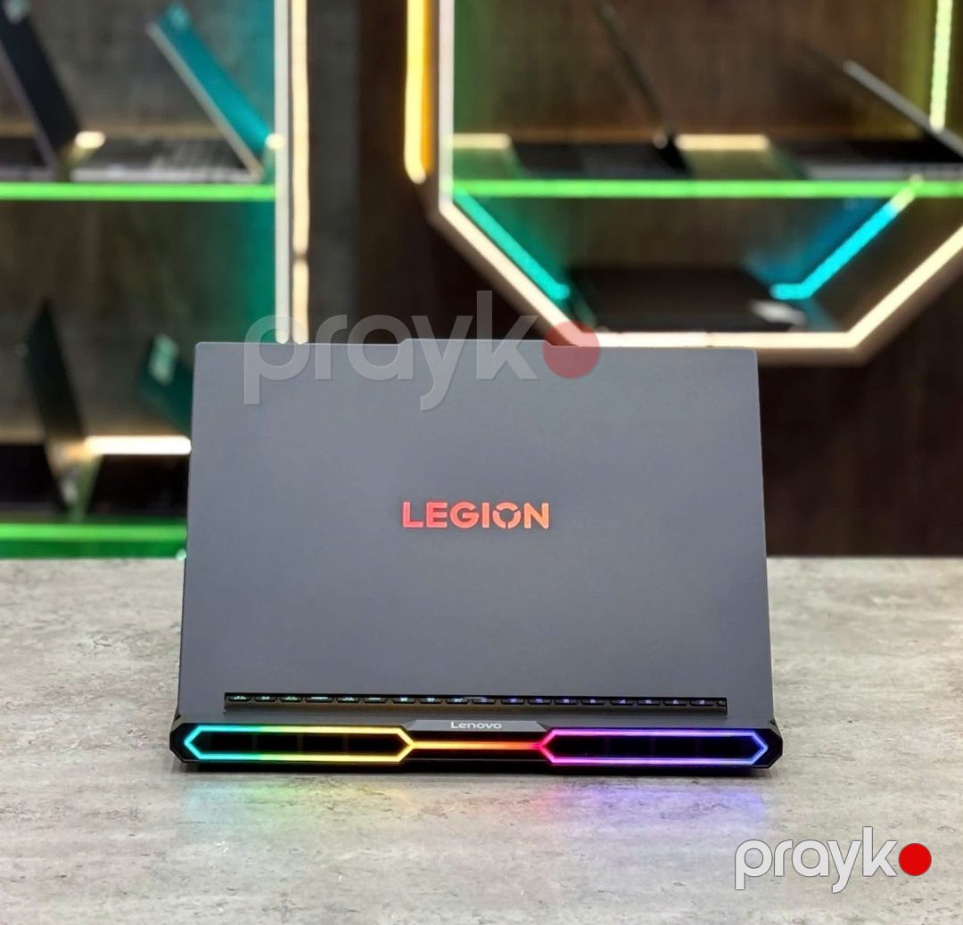 Lenovo Legion Pro 7 (2025) RTX 5090 — Noutbuklar, Bakı (4)