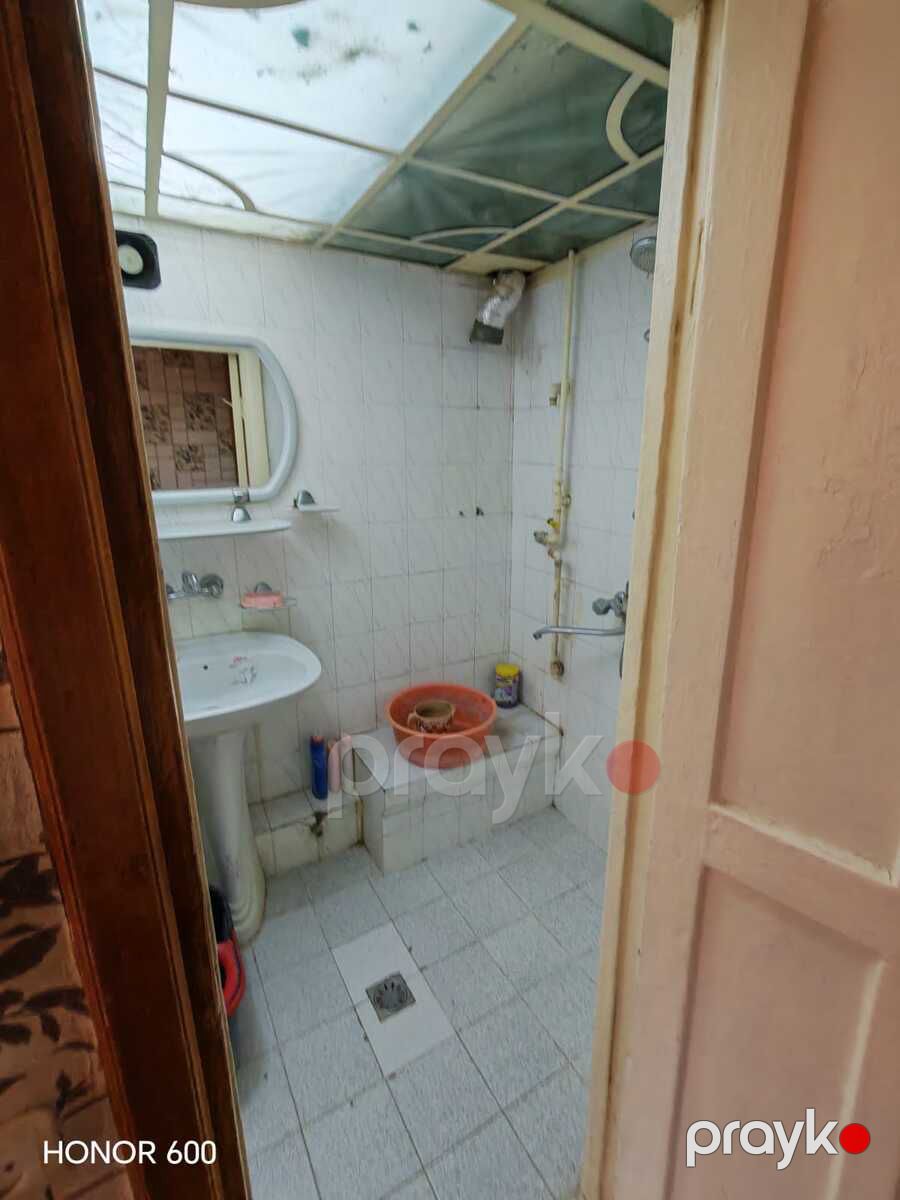 Satılır 3 otaqlı köhnə tikili 65 m² — Mənzil, Bakı (6)