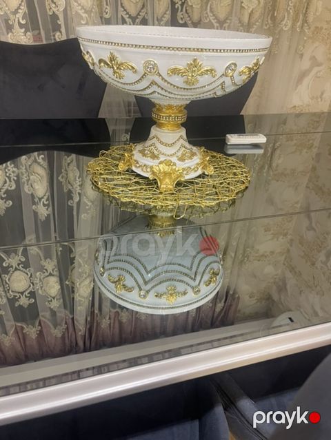 Klassik üslubda dekorativ ayaqlı meyvə qabı - Material — Bakı