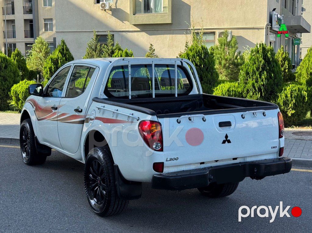 Mitsubishi L200, 2.5 L, 2010 il, 343 000 km — Avtomobillər, Bakı (3)