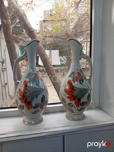 Qədimi güldanlar — Bakı