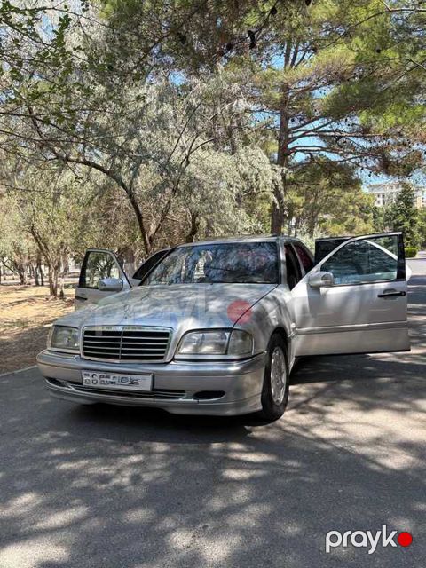 Mercedes C 220, 2.2 L, 1999 il, 345 678 km — Bakı