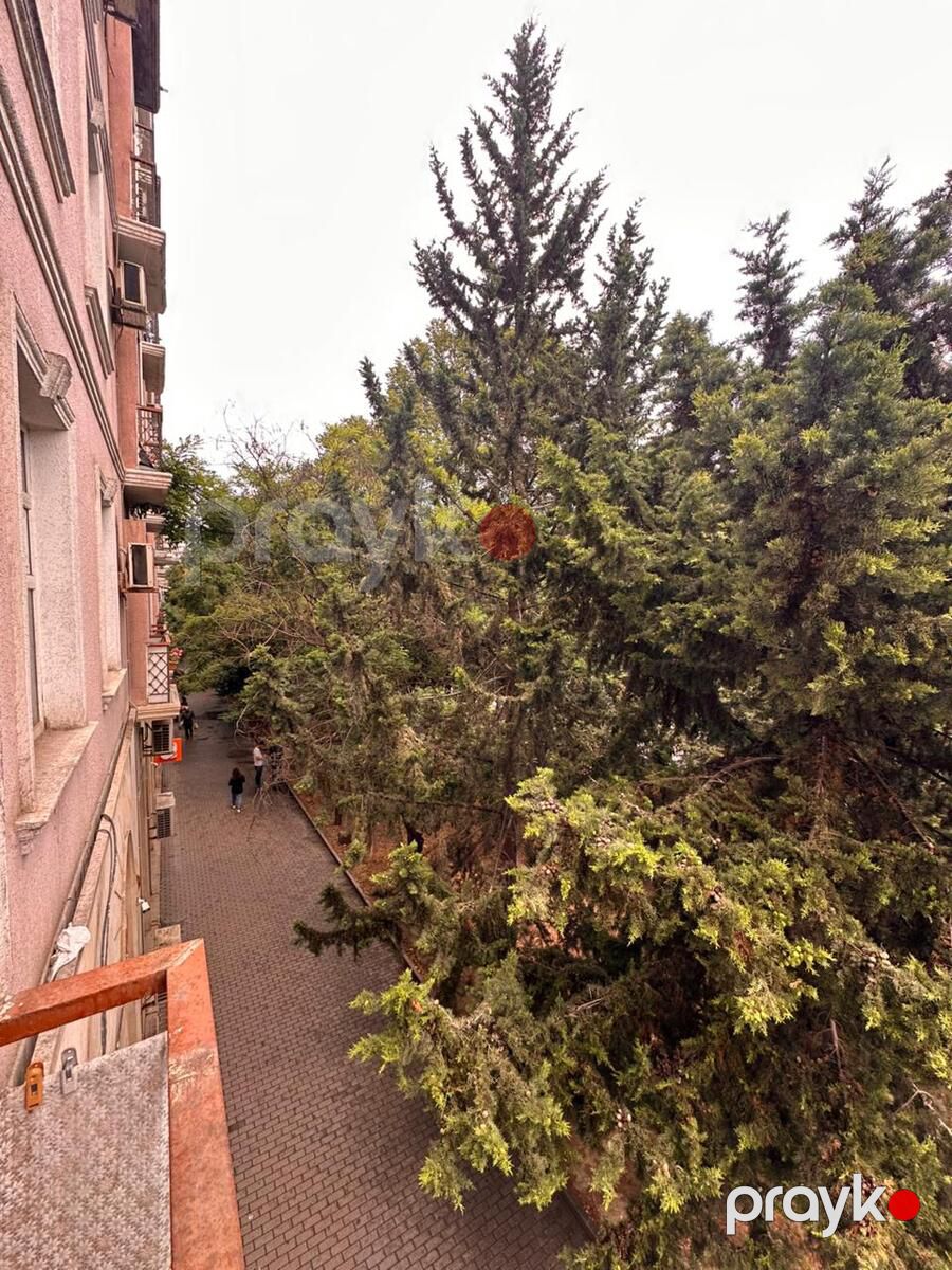 Satılır 1 otaqlı köhnə tikili 42 m² — Mənzil, Bakı (2)